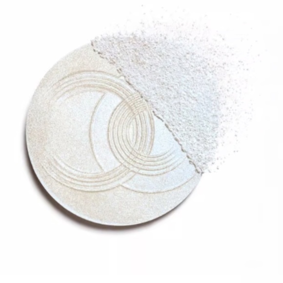 NIB CHANEL LUMIÈRE DE L’OCÉAN Illuminating Powder Highlighter Spring 2024 - Picture 2 of 8